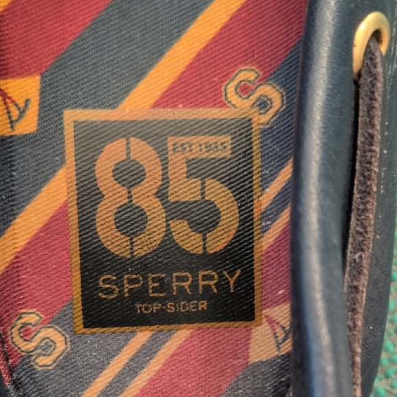 Sperry Blue Boat Shoes Classic Nautical Style - Picture 2 of 7